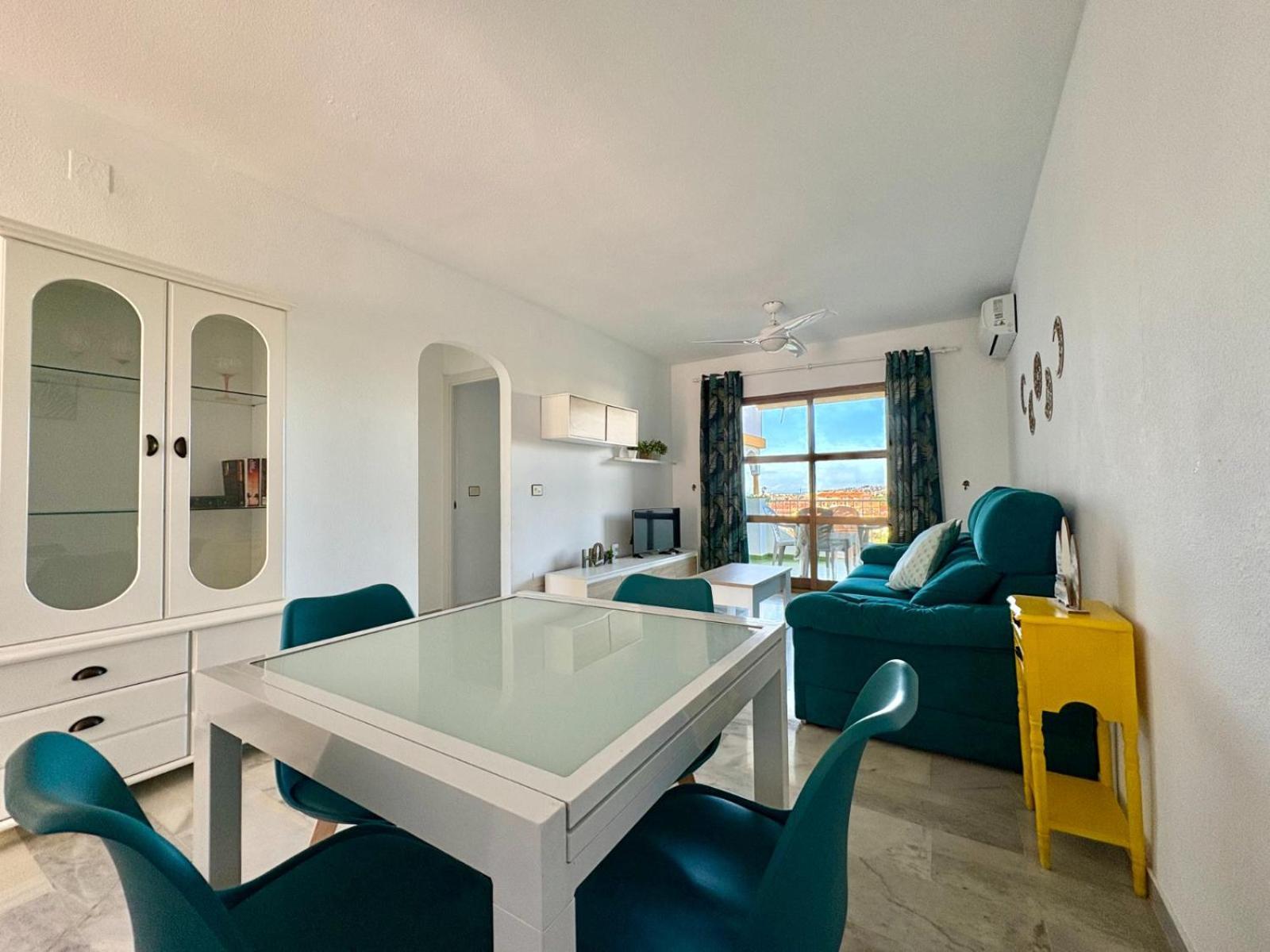 Kion Beach Appartment Mijas-Costa Malaga Zewnętrze zdjęcie